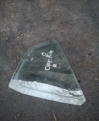 KIA Optima Rear vent window glass 