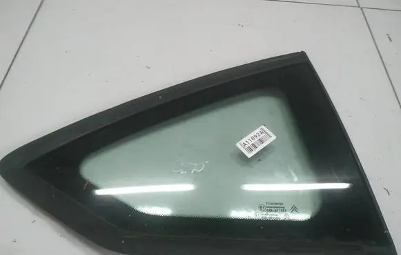 Citroen C4 I Rear side window AS2