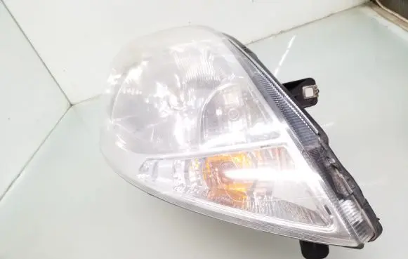 Opel Vivaro Headlight/headlamp 93859830 89313986