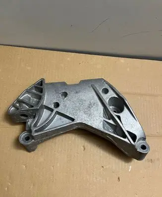 Audi A3 S3 8V Engine mounting bracket 06J199207P