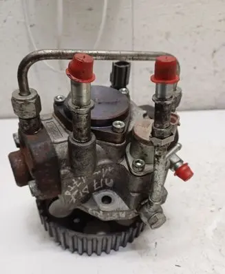 Opel Astra J Fuel injection high pressure pump 898092467