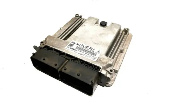 Volkswagen Golf VII Engine control unit/module 04L907309R 0281031066 EDC17C74