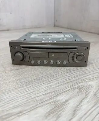Citroen C5 Radio/CD/DVD/GPS head unit 966639387701 RD4N2MP302 96663938CL