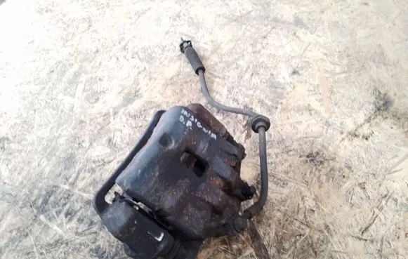 Opel Insignia A Front brake caliper