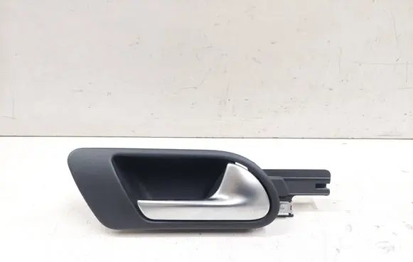 Rear door interior handle