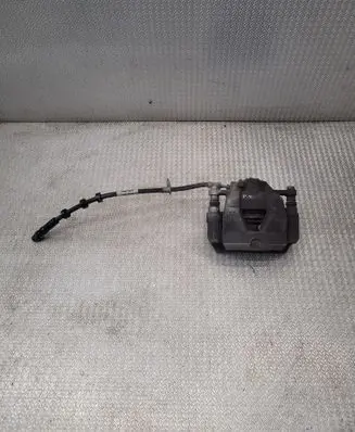 Volvo XC40 Front brake caliper 31471193