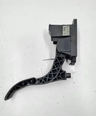 Skoda Fabia Mk1 (6Y) Accelerator throttle pedal 6Q1721503D 0281002378