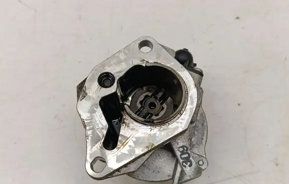 Vacuum pump