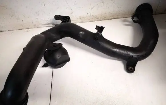 Seat Altea Intercooler hose/pipe 1k0145770b 1k0145762a