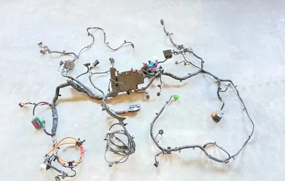 Volvo XC60 Engine installation wiring loom 32356569 666532445 31676643