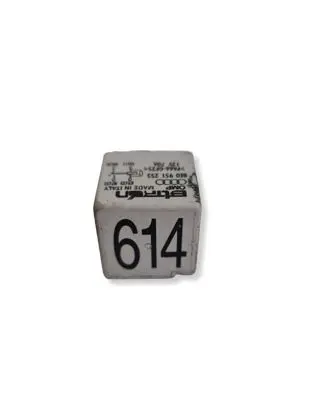 Audi A8 S8 D3 4E Other relay 8E0951253