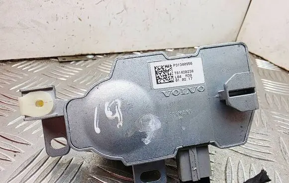 Volvo V40 Steering wheel lock P31340956