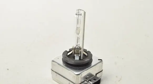Volvo S60 Xenon bulb WATTSTAR