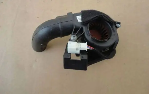 Mercedes-Benz C W204 Engine control unit/module fan A2048300808