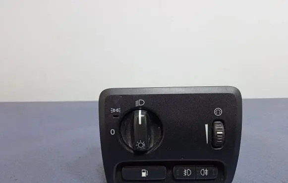 Volvo S60 Light switch 8691753