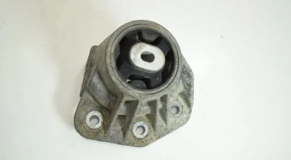 Audi A8 S8 D3 4E Rear differential mounting bracket 4E0599133C