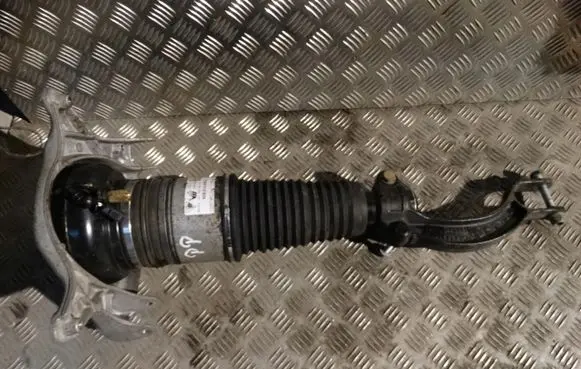 Porsche Macan (95B) Front shock absorber/damper 95B616039A