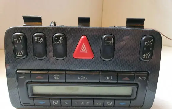 Mercedes-Benz E W210 Climate control unit 2108200151 670303