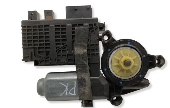 Citroen C4 I Picasso Front door window regulator motor 9654087880 400965C