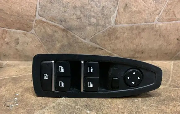 BMW 3 F30 F35 F31 Electric window control switch 9208110