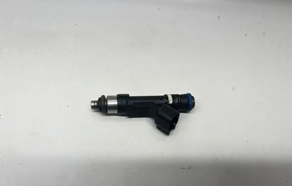 Ford Mustang VI Fuel injector JR3E9F593AB
