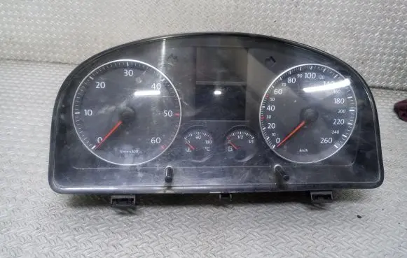 Volkswagen Touran I Speedometer (instrument cluster) A2C53023102 1T0920850G