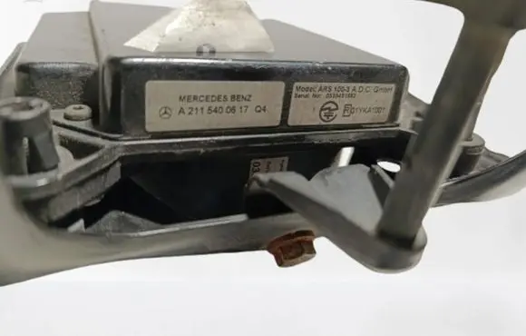 Mercedes-Benz E W211 Distronic sensor radar A2115400617 27591699 ARS1003ADC