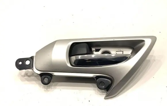 Lexus CT 200H Rear door interior handle 