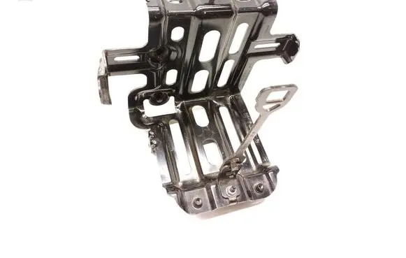 Battery bracket
