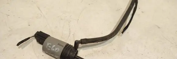 BMW 5 E60 E61 Windscreen/windshield washer pump