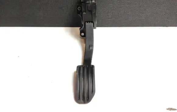 Volvo S80 Accelerator throttle pedal 6G929F836BD