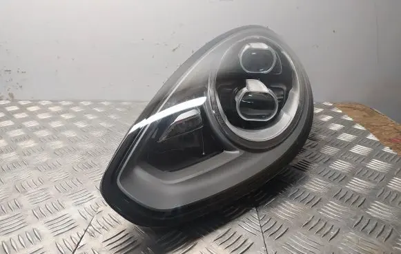 Porsche Panamera (970) Headlight/headlamp 97063107153