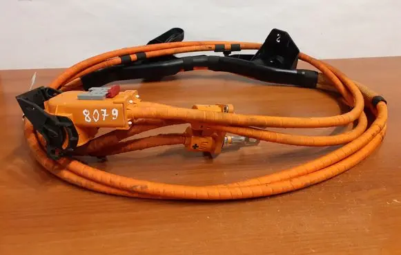 Audi A3 8Y Positive cable (battery) 8079 5WA971015A