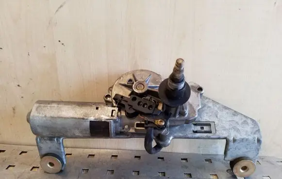 Volvo S40, V40 Rear window wiper motor 0390201529