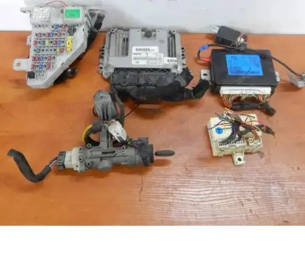 KIA Sportage Engine control unit/module 0281014223 99622FT166 02Z9101820
