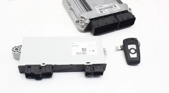 BMW X3 F25 Engine ECU kit and lock set 8574091 9301522