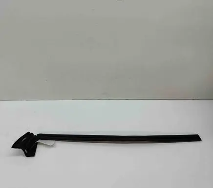 Mercedes-Benz SLC R172 Door glass trim A1727200824