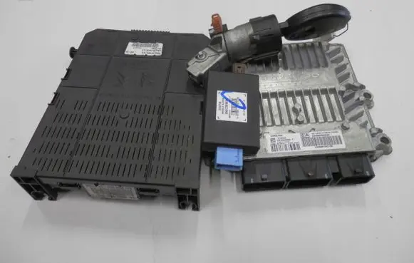 Citroen C5 Engine ECU kit and lock set 9663885680