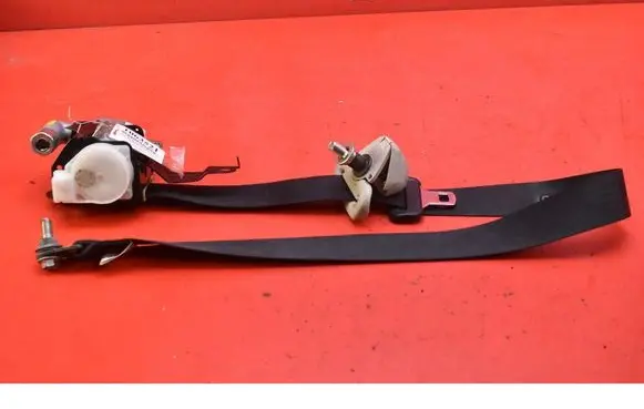 Mazda 2 Front seatbelt T89394T