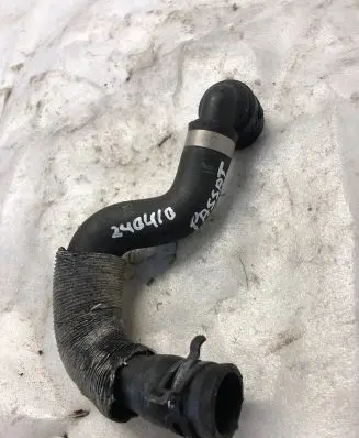 Volkswagen PASSAT B8 Engine coolant pipe/hose 5q0122073al