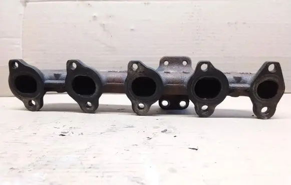 Exhaust manifold