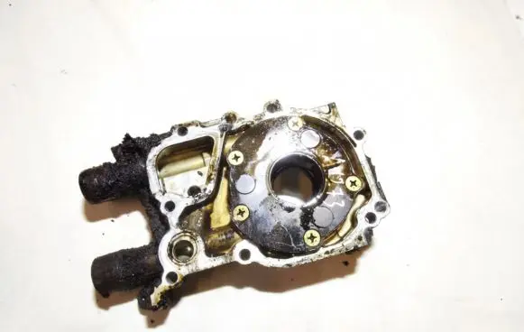 Subaru Impreza I Oil pump 