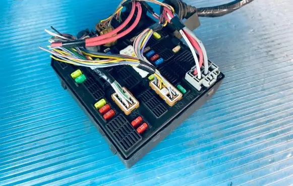 Renault Scenic III - Grand scenic III BSM Control unit 284B67924R