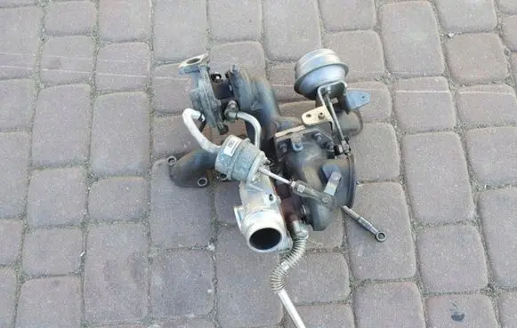 Opel Insignia A Turbo 55577924