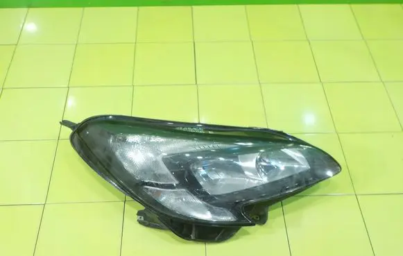 Opel Corsa E Headlight/headlamp PRZOD