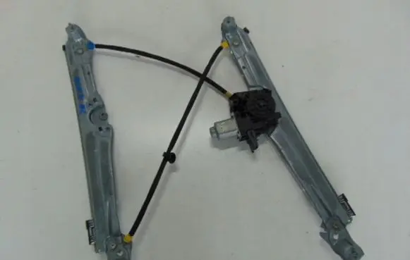 Renault Espace - Grand espace V Front door window regulator with motor