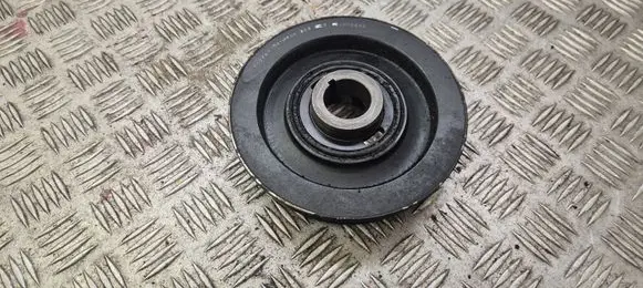 Opel Zafira A Crankshaft pulley 15M10962
