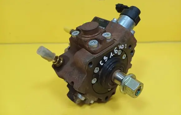 Citroen C3 Fuel injection high pressure pump 0445010102 9656300380A