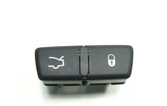 Maserati Quattroporte Tailgate opening switch 670049319