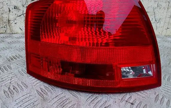 Audi A4 S4 B7 8E 8H Rear/tail lights 8E9945095E